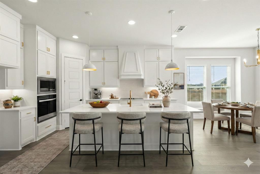5221 Rowlan Row Midlothian, TX 76065 - Photo 4 of 34