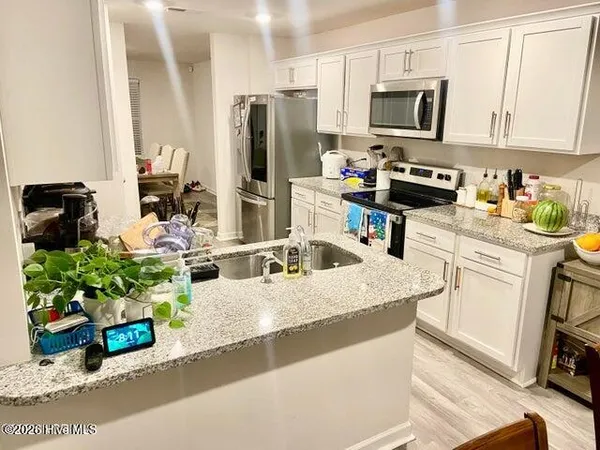 $2,300 | 4541 Sandstone Drive, Greenville, NC 27858