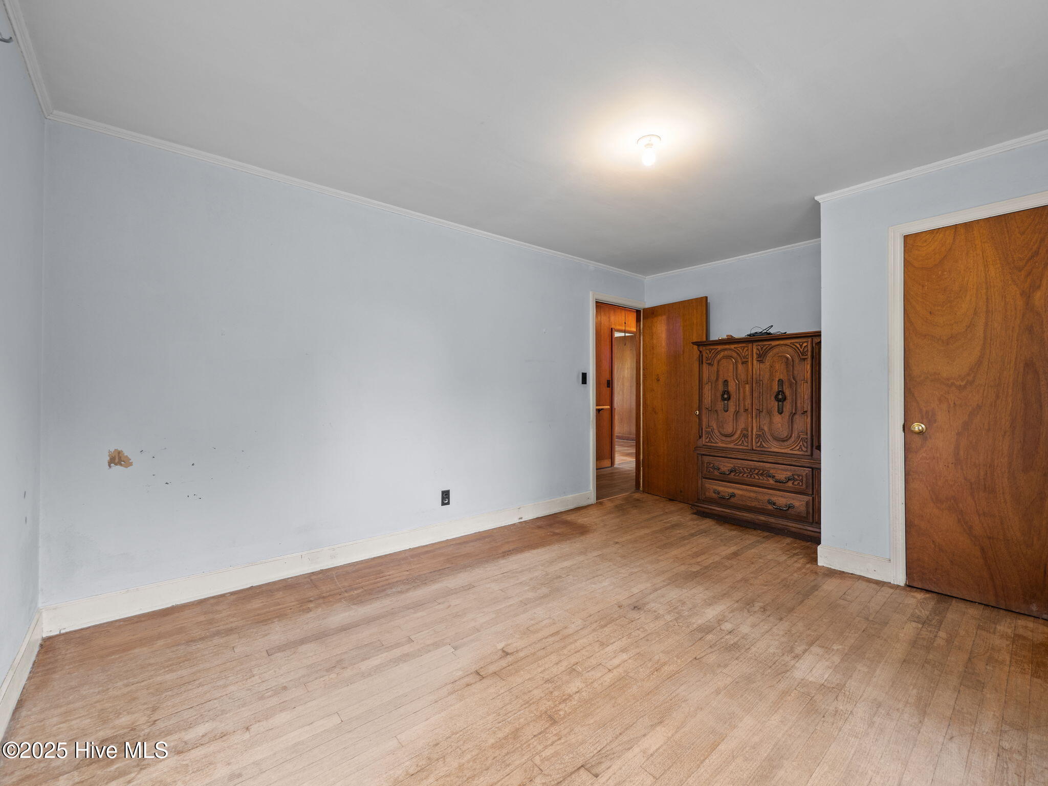 195 Queens Creek Road Swansboro, NC 28584 - Photo 27 of 40 Back bedroom