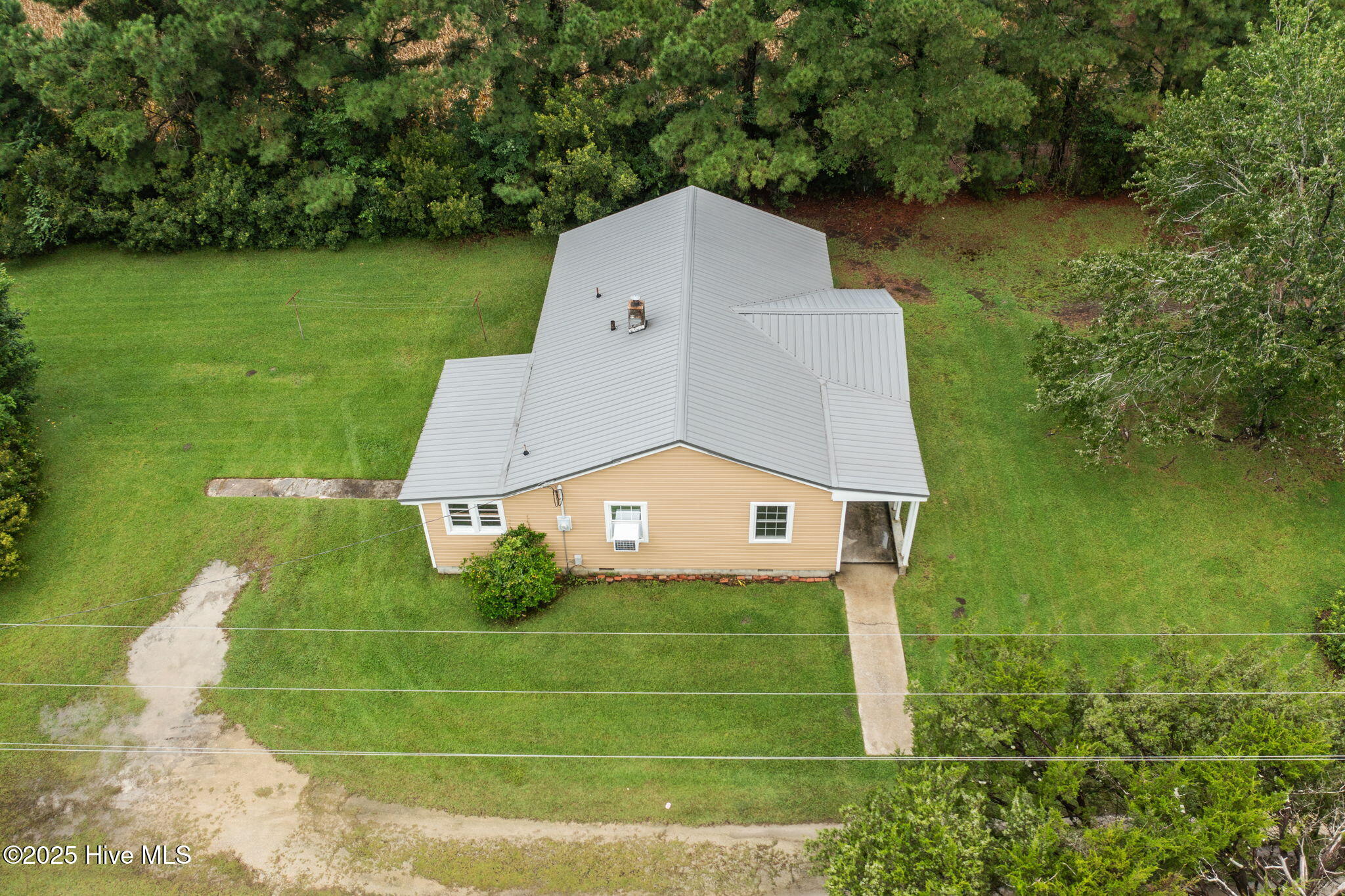 195 Queens Creek Road Swansboro, NC 28584 - Photo 39 of 40 7-web-or-mls-DJI_0149