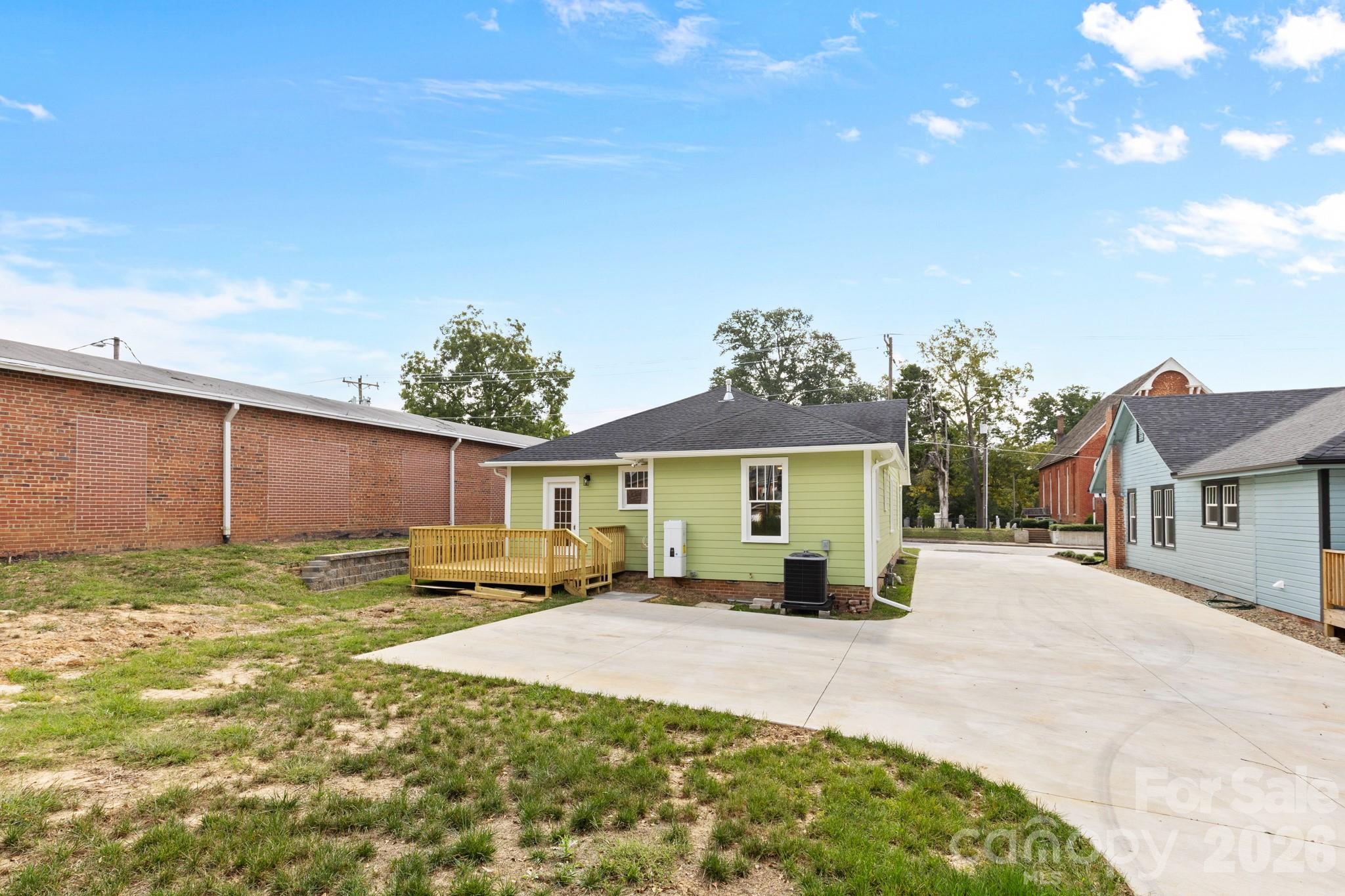 302 West Gay Street Lancaster, SC 29720 - Photo 22 of 26