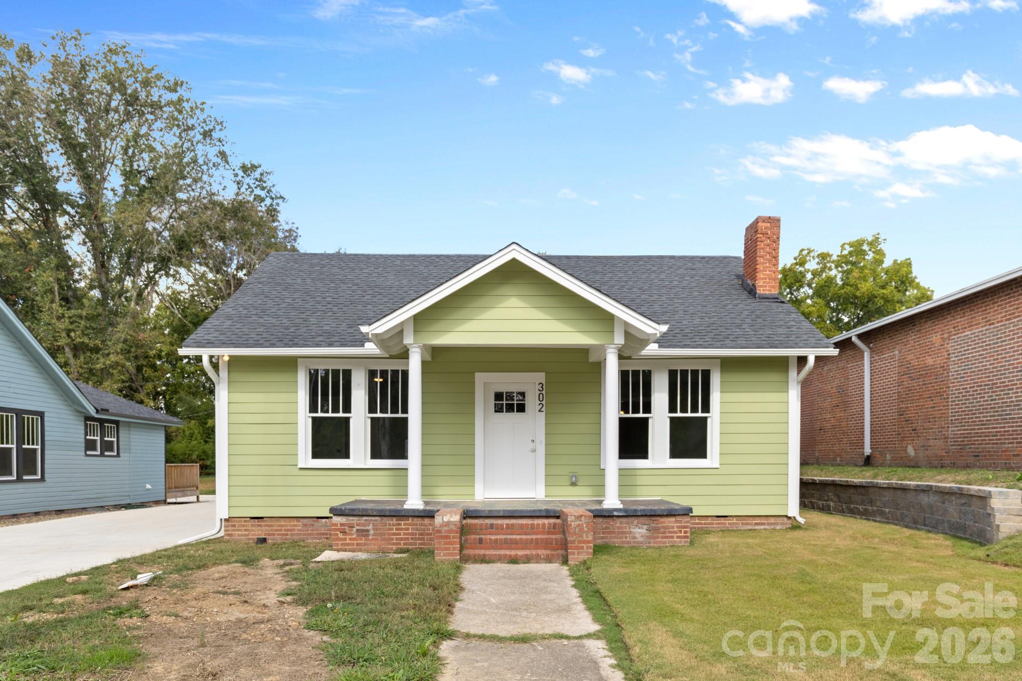 302 West Gay Street Lancaster, SC 29720 - Photo 3 of 26