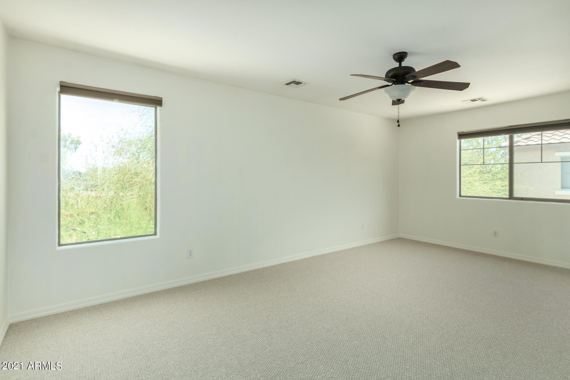 126 East Catclaw Street Gilbert, AZ 85296 - Photo 10 of 22 BIG UPSTAIRS MASTER BEDROOM
