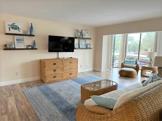 $649,900 | 300 North Hwy A1A, Unit 204A, Jupiter, FL 33477