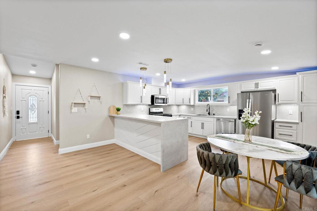 13824 Powers Road Poway, CA 92064 - Photo 20 of 40