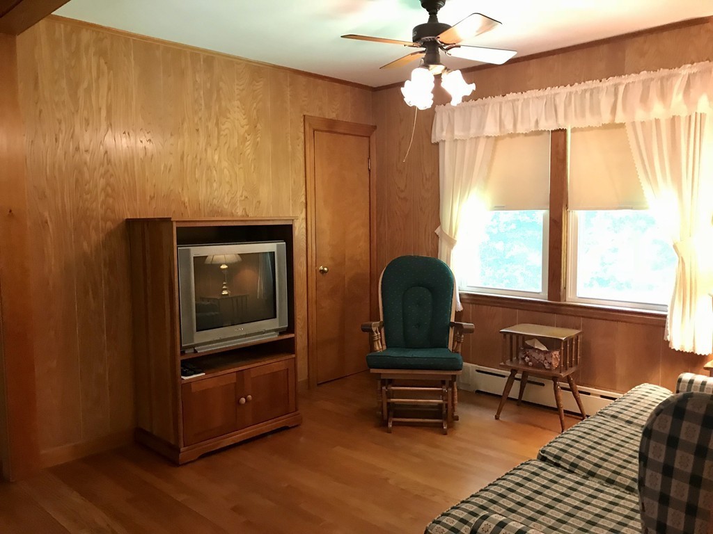 516 Worcester Road Barre, MA 01005 - Photo 11 of 20