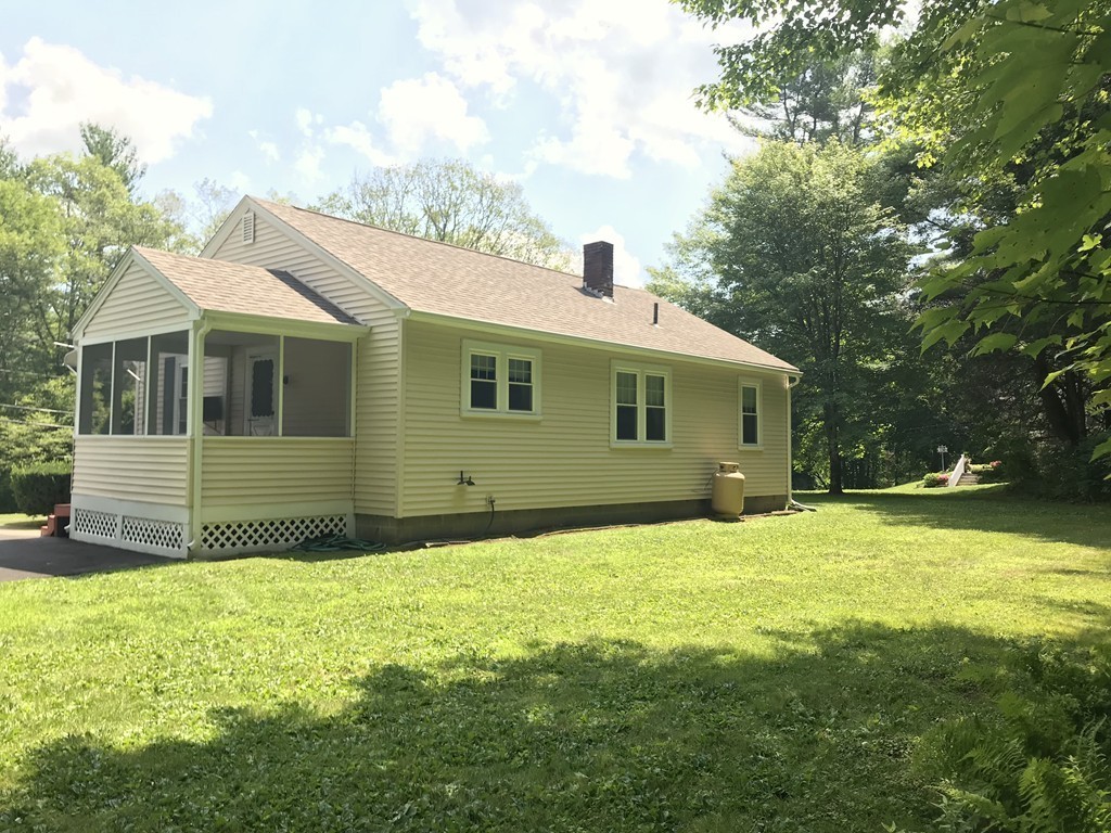 516 Worcester Road Barre, MA 01005 - Photo 5 of 20