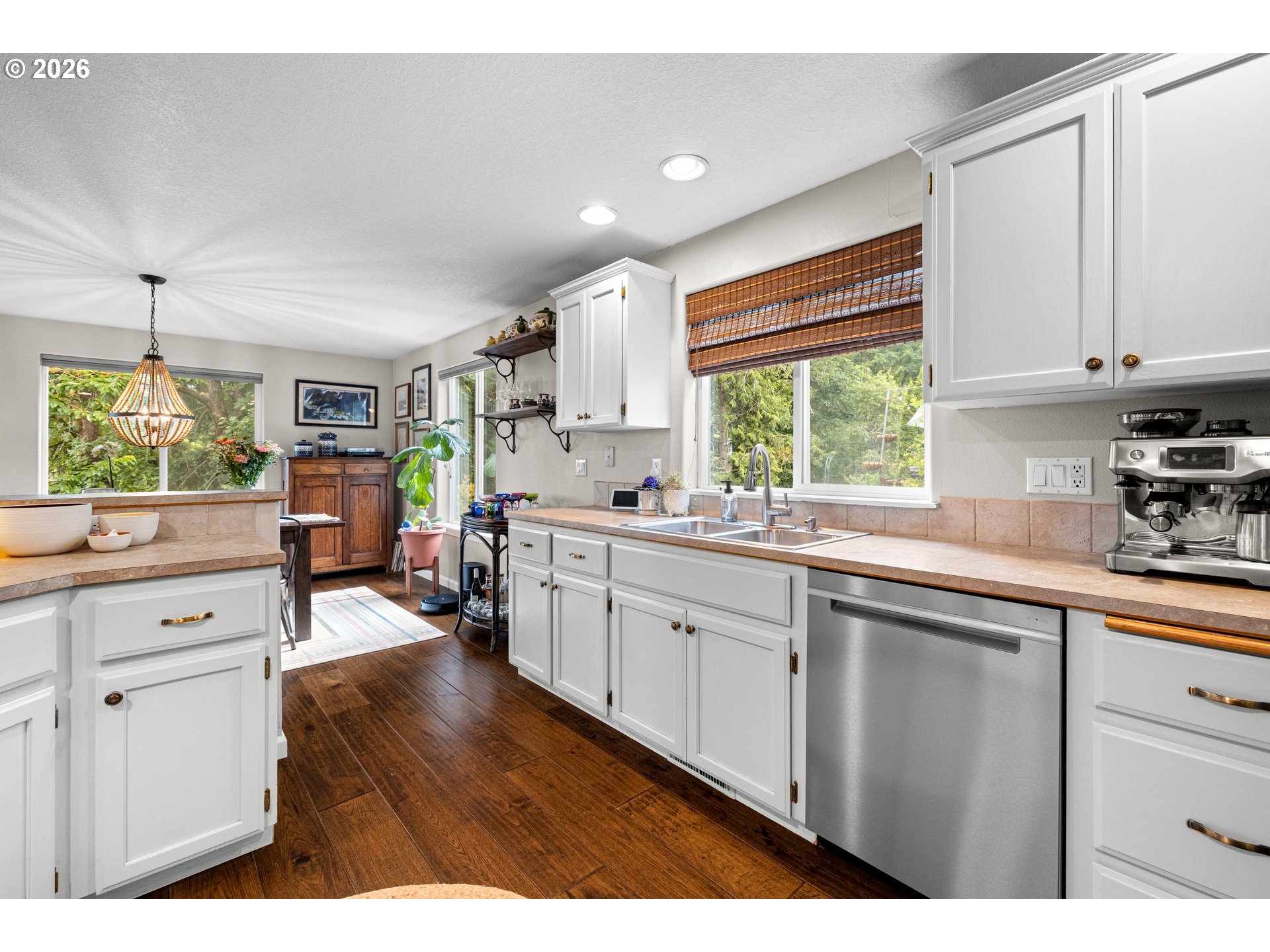17800 Southwest Bryan Way Beaverton, OR 97007 - Photo 14 of 40