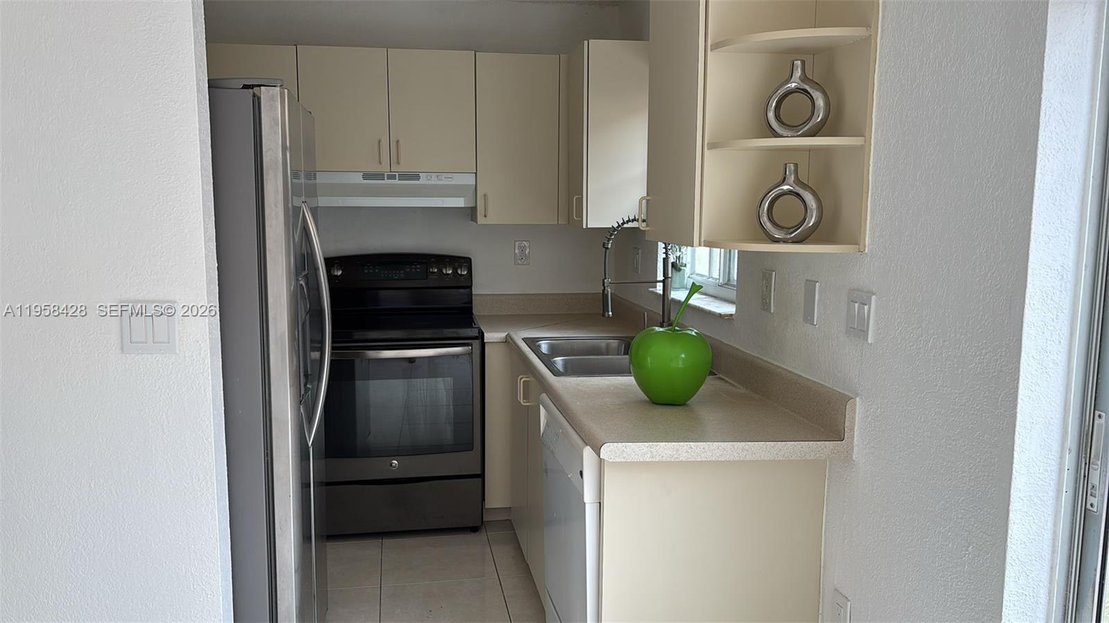 7382 Southwest 152nd Avenue, Unit 206 Miami, FL 33193 - Photo 17 of 19