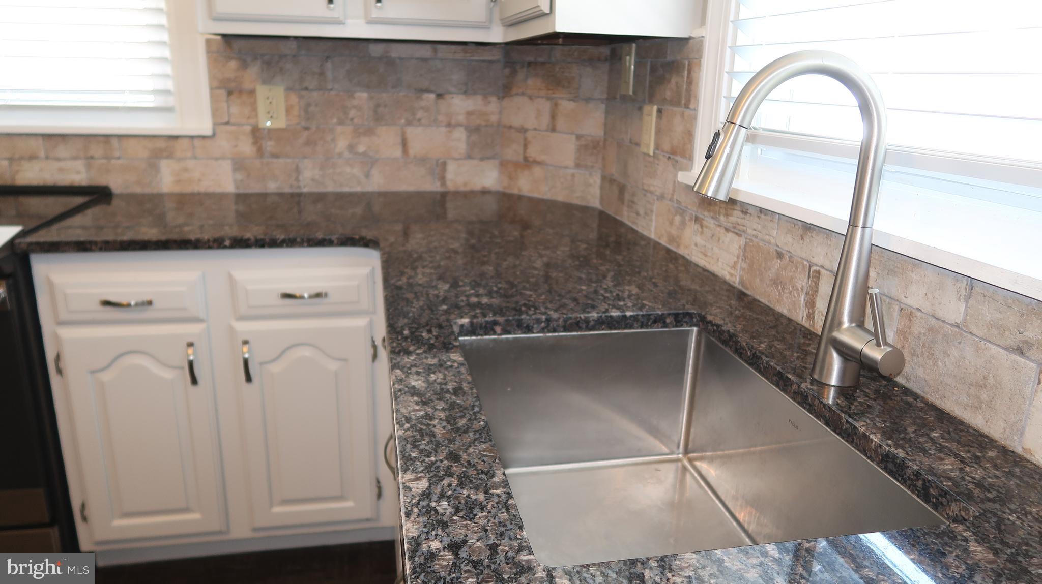 501 Blakeley Road Wallingford, PA 19086 - Photo 17 of 28 Kitchen