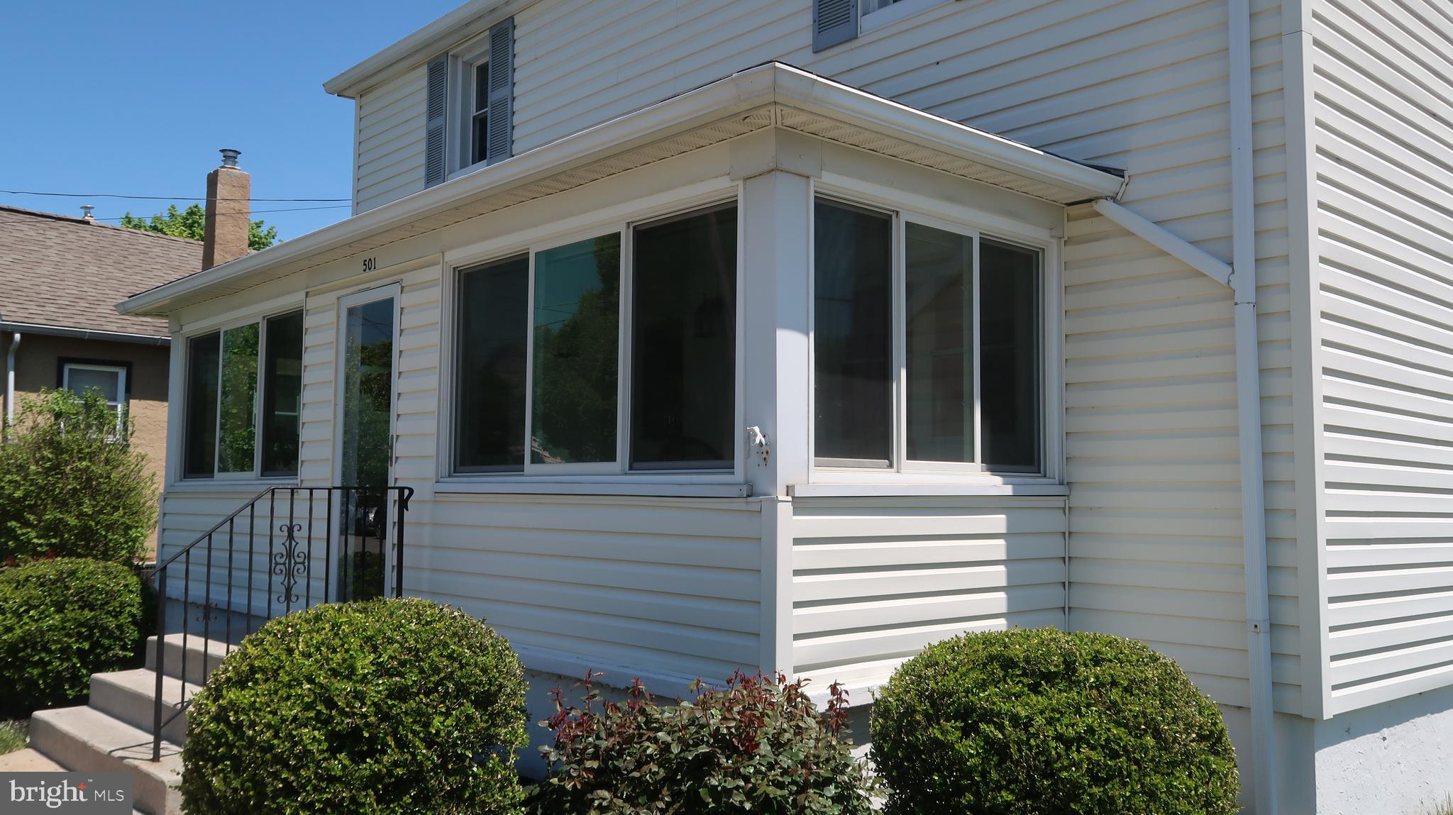 501 Blakeley Road Wallingford, PA 19086 - Photo 2 of 28 Front Porch