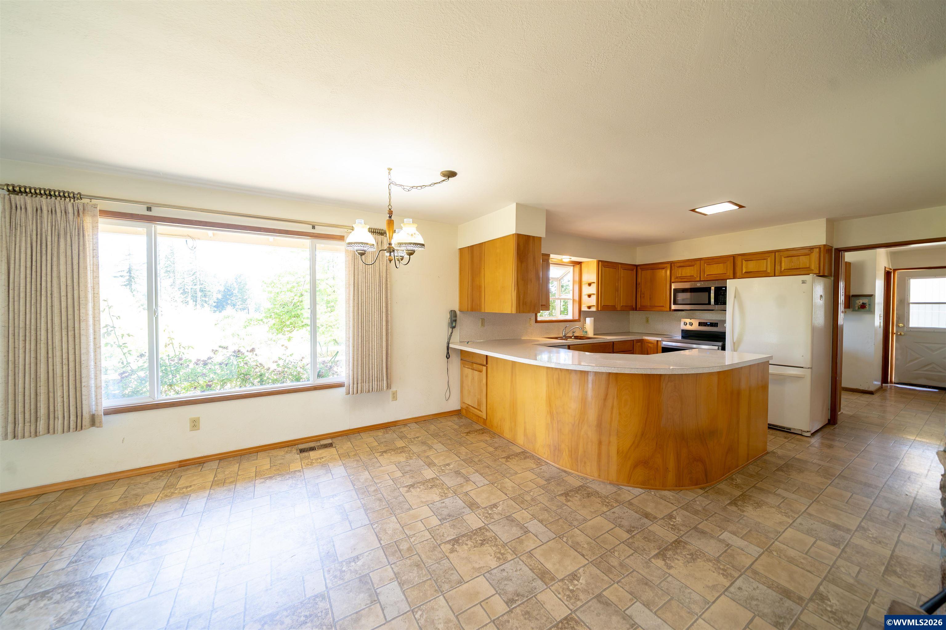 11124 Wagner Road Lyons, OR 97358 - Photo 12 of 44 Gallery Image 12