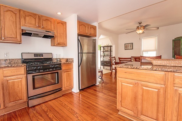 253 Hatherly Road Scituate, MA 02066 - Photo 8 of 30 Gallery Image 8