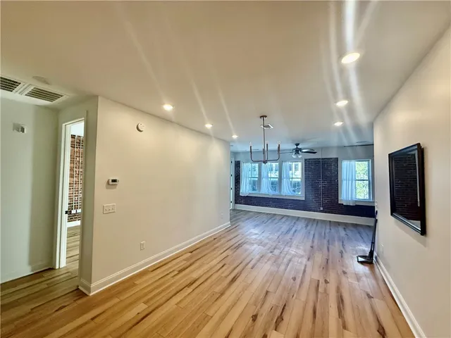 $2,500 | 706 Gloucester Street, Unit A, Brunswick, GA 31520