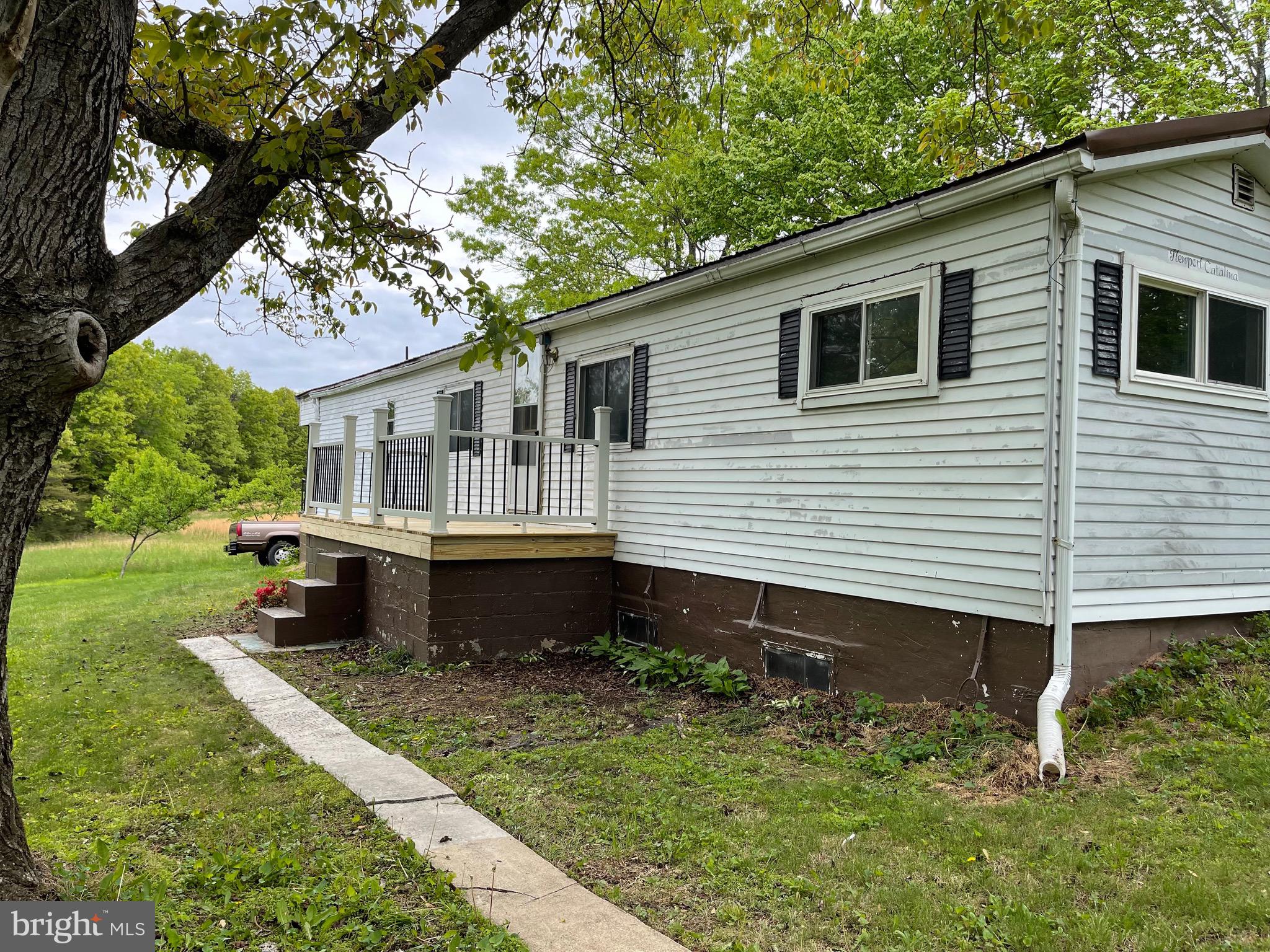 14727 Rice Road Hancock, MD 21750 - Photo 4 of 40