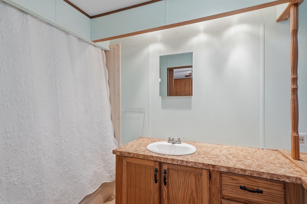 25 Groton School Road, Unit 29 Ayer, MA 01432 - Photo 12 of 21