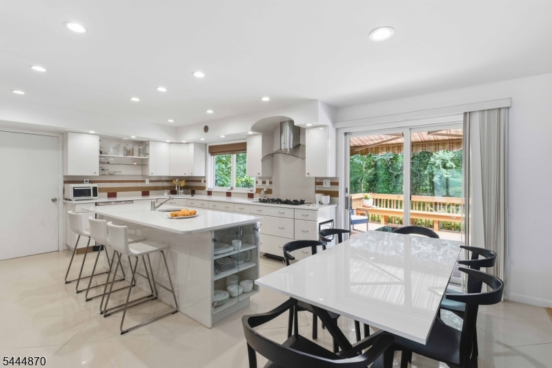 174 Brooklake Road Florham Park, NJ 07932 - Photo 19 of 43