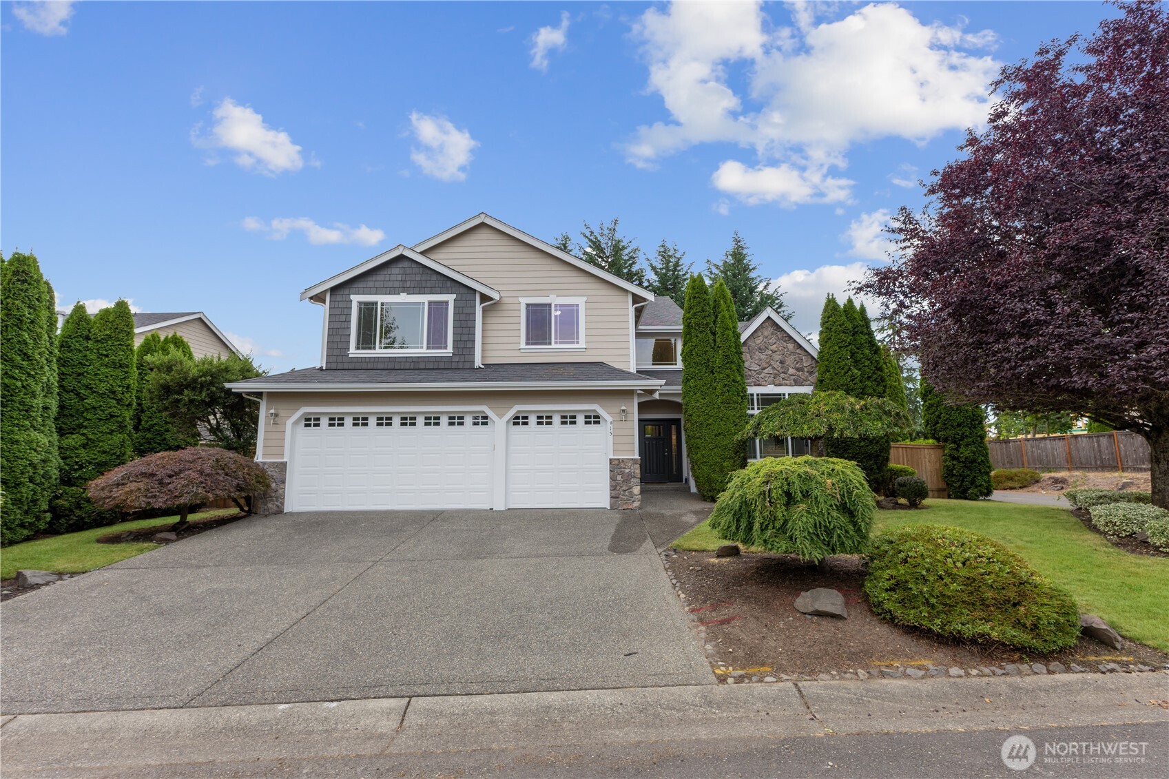 415 Pasco Place Northeast Renton, WA 98059 - Photo 1 of 30 Gallery Image 1