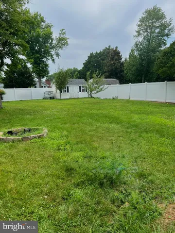 $555,555 | 511 Chesapeake Avenue, Stevensville, MD 21666