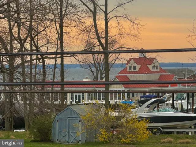 $555,555 | 511 Chesapeake Avenue, Stevensville, MD 21666