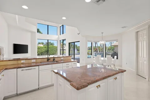 $1,600,000 | 10718 Canyon Bay Lane, Boynton Beach, FL 33473