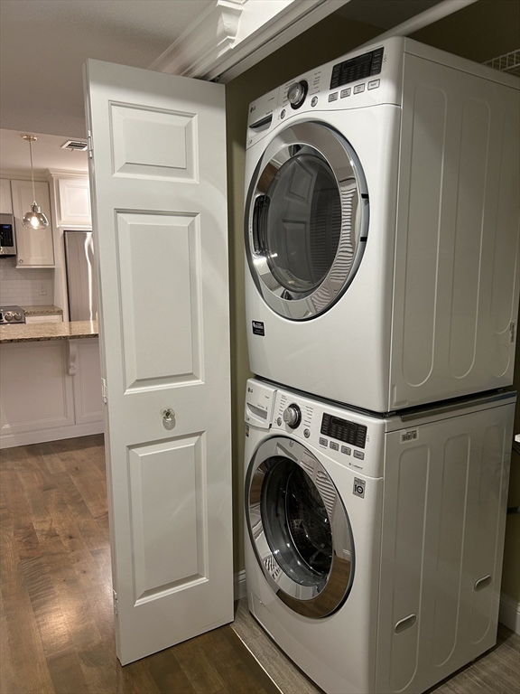 71 Weatherly Drive, Unit 71 Salem, MA 01970 - Photo 11 of 29 a utility room with dryer and washer