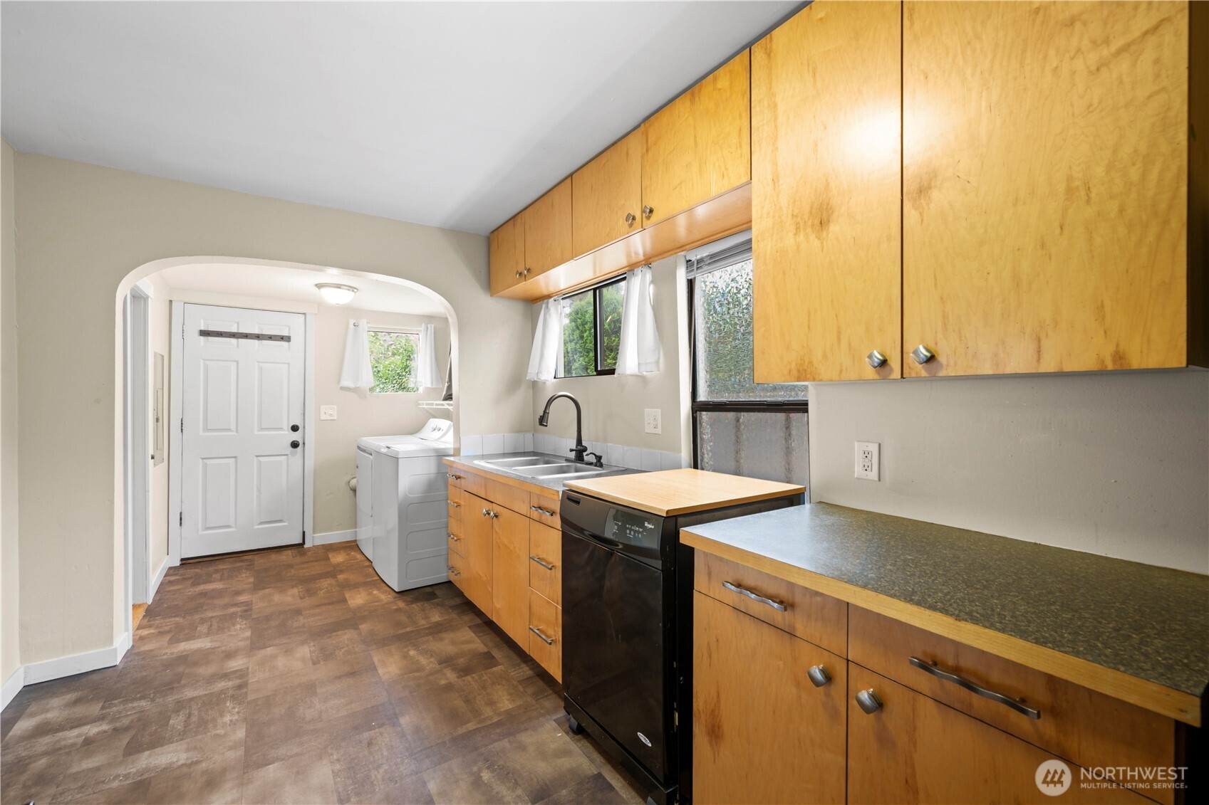 2410 State Street Everett, WA 98201 - Photo 13 of 24