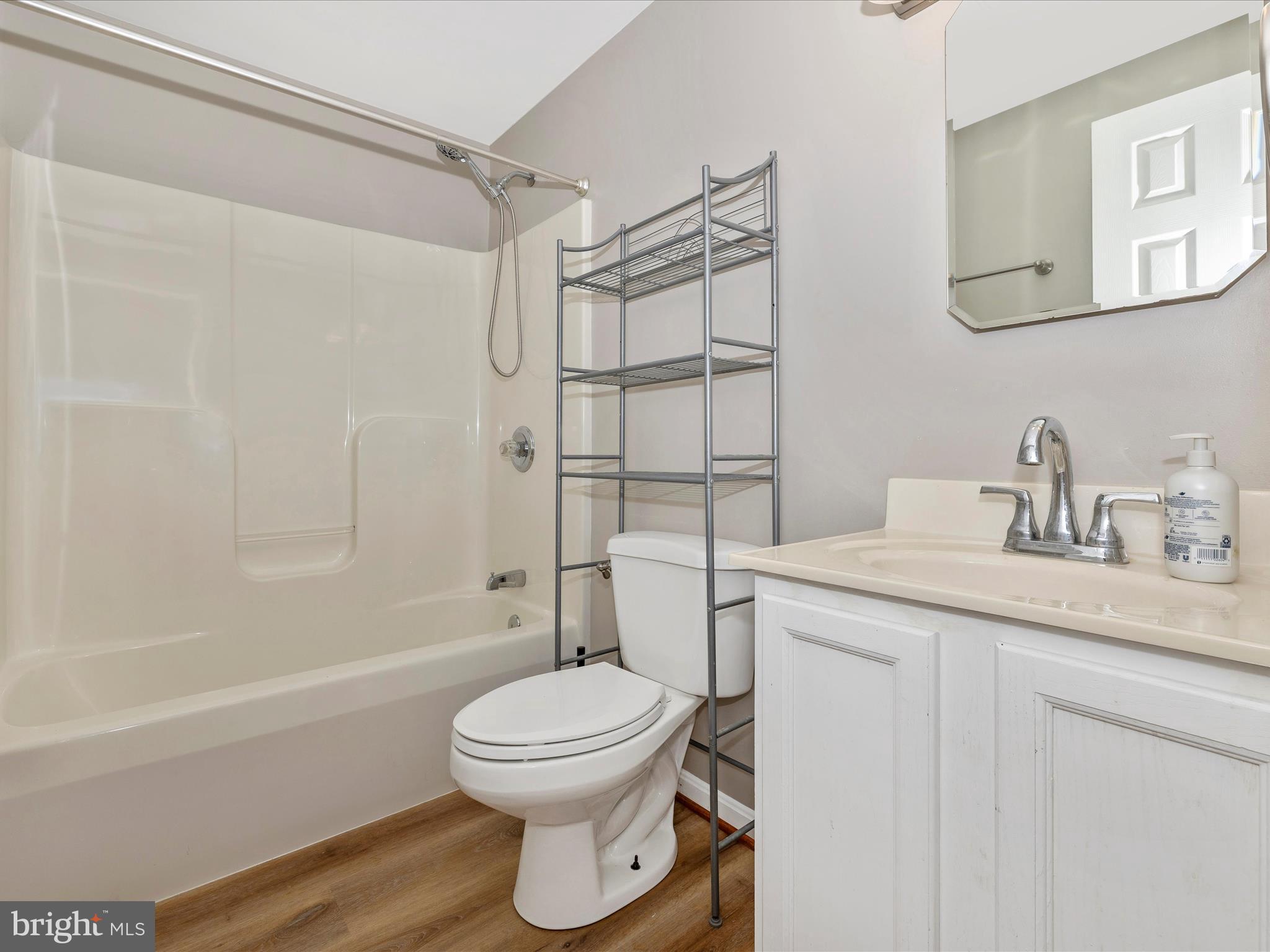 3860 Clay Street Point of Rocks, MD 21777 - Photo 24 of 58 Bathroom