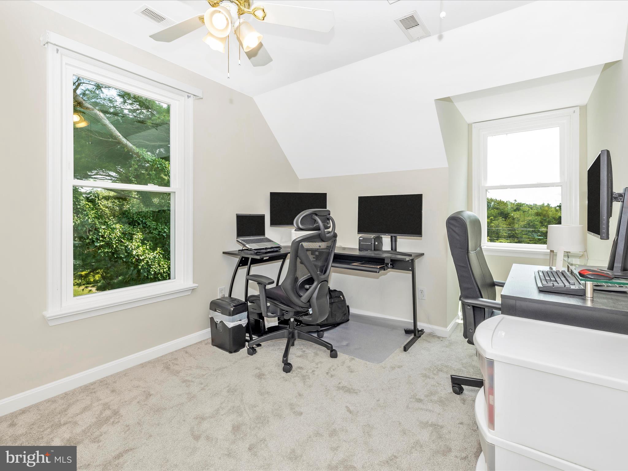 3860 Clay Street Point of Rocks, MD 21777 - Photo 29 of 58 Office