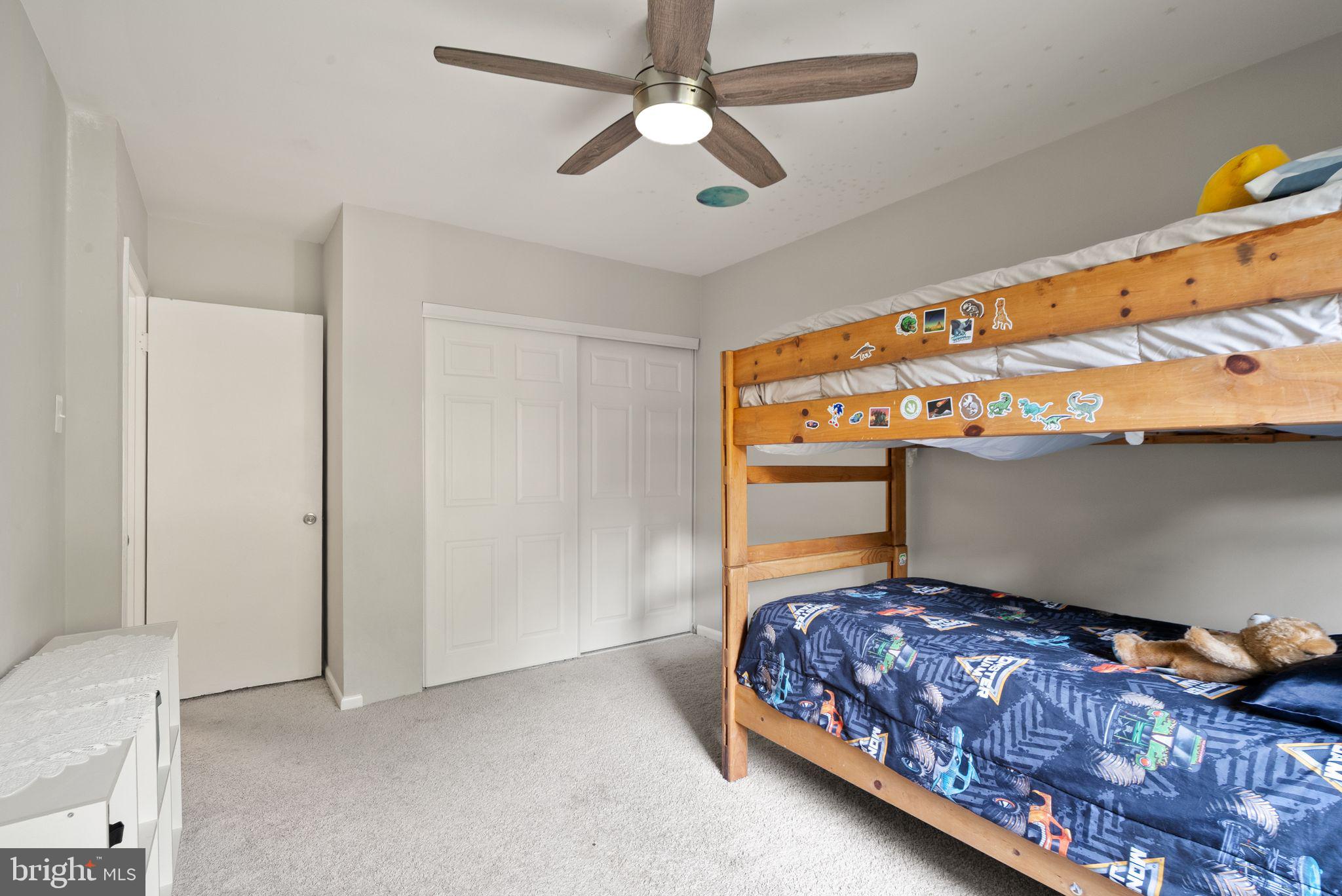 11041 Saffold Way Reston, VA 20190 - Photo 32 of 44 3rd Bedroom and Closets