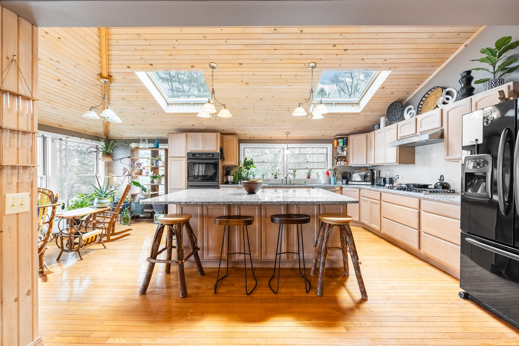 91 Mulberry Road Dedham, ME 04429 - Photo 16 of 46 Kitchen