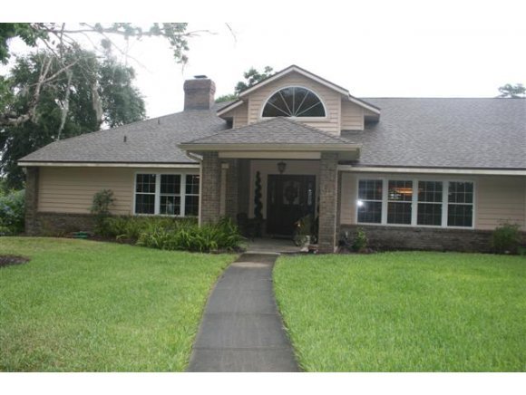 3956 Hunters Ridge Way Titusville, FL 32796 - Photo 1 of 12 Primary Photo