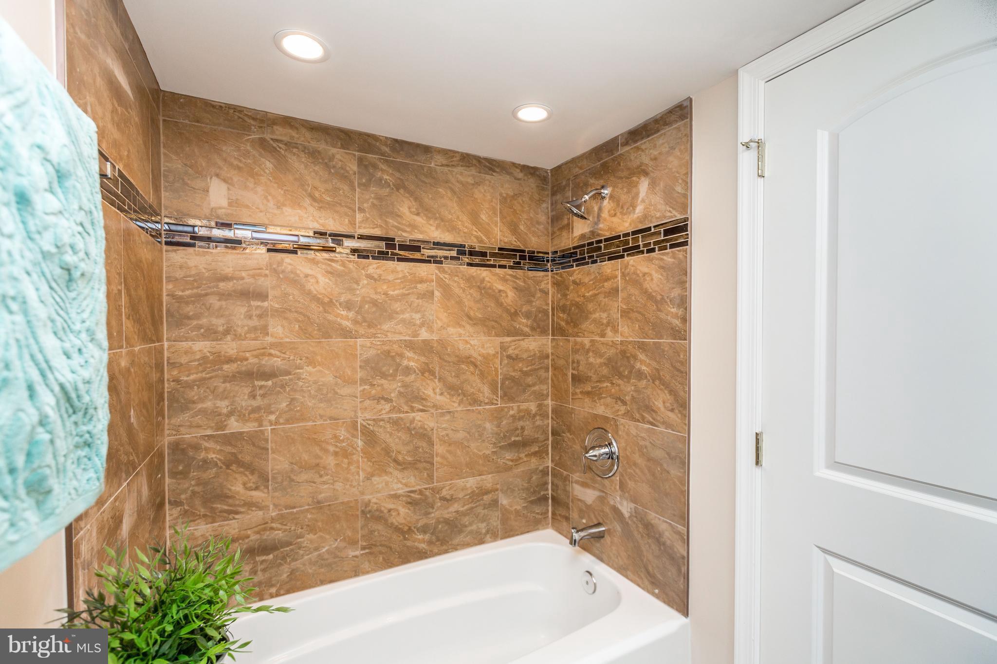 8635 Lucerne Road Randallstown, MD 21133 - Photo 11 of 26 Bath
