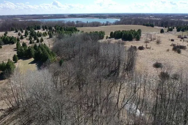 $750,000 | 50742 Co Highway 53, Perham, MN 56573