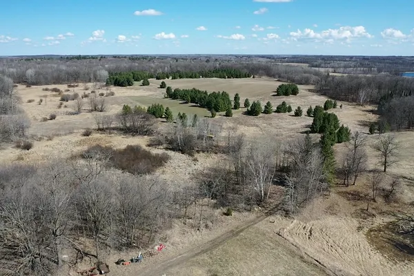 $750,000 | 50742 Co Highway 53, Perham, MN 56573