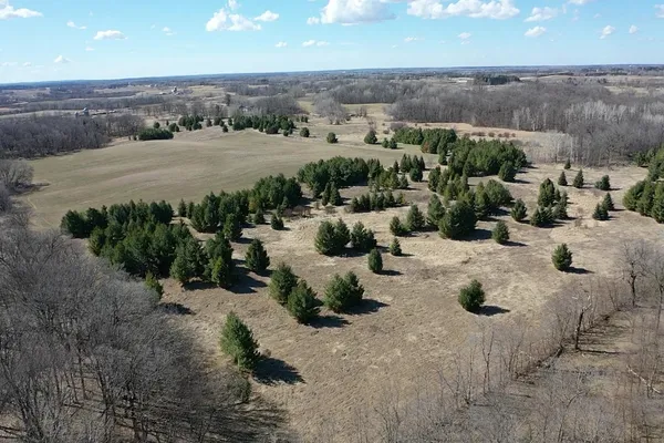 $750,000 | 50742 Co Highway 53, Perham, MN 56573