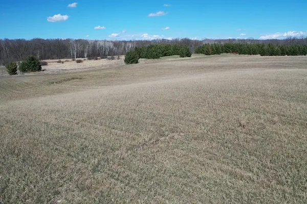 $750,000 | 50742 Co Highway 53, Perham, MN 56573