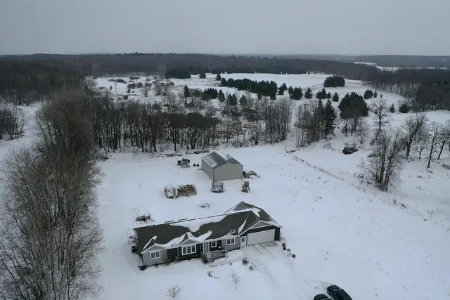 $750,000 | 50742 Co Highway 53, Perham, MN 56573