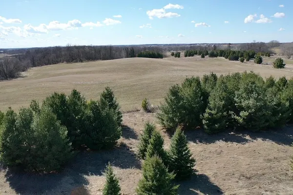 $750,000 | 50742 Co Highway 53, Perham, MN 56573