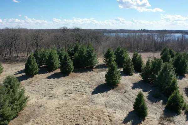 $750,000 | 50742 Co Highway 53, Perham, MN 56573