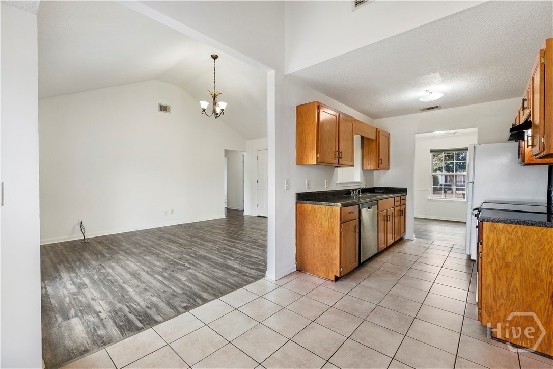 16 Parish Way Pooler, GA 31322 - Photo 14 of 32