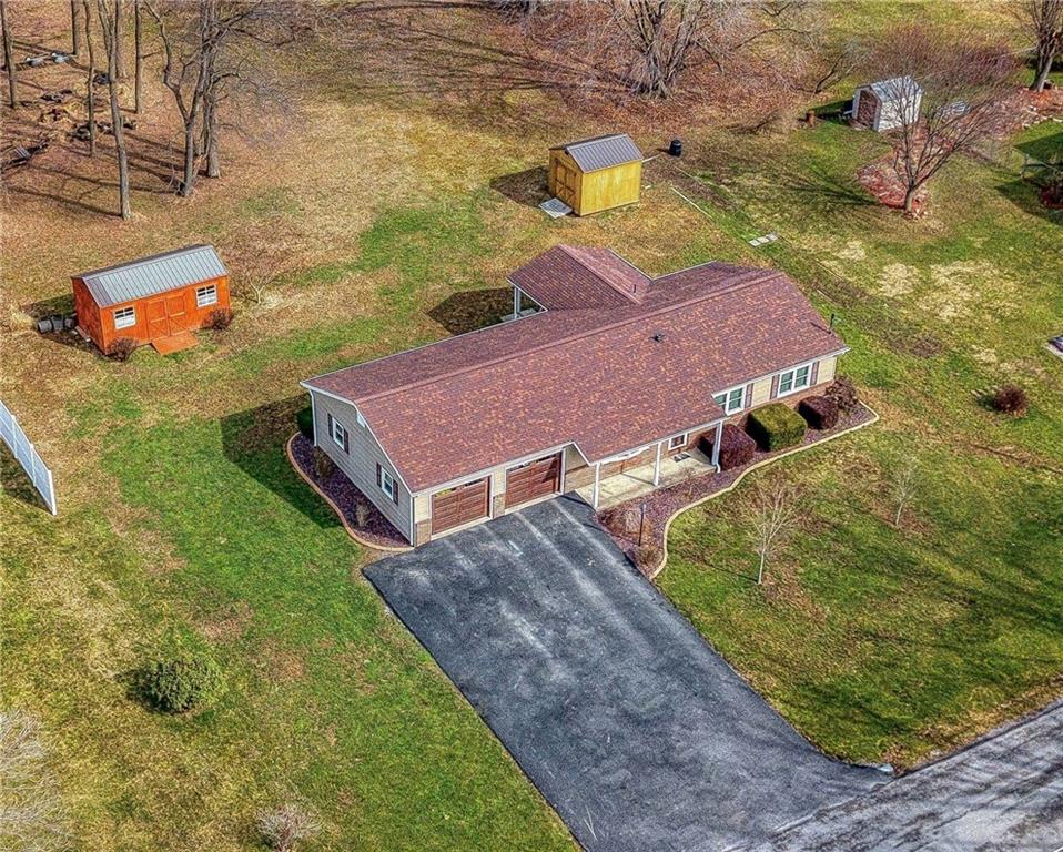 114 Reiber Road Renfrew, PA 16053 - Photo 2 of 25