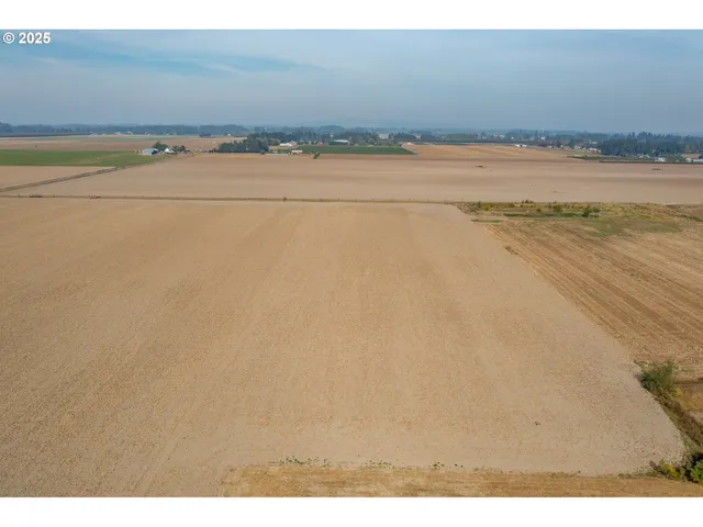 $490,000 | 16445 Southeast Fairview Road, Dayton, OR 97114