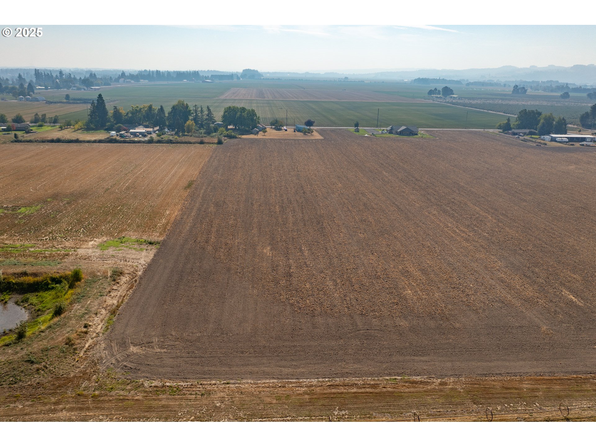 16445 Southeast Fairview Road Dayton, OR 97114 - Photo 14 of 30 Gallery Image 14