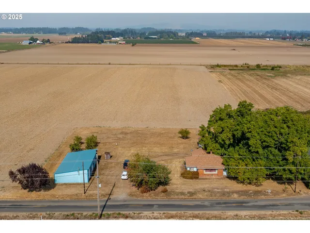 $490,000 | 16445 Southeast Fairview Road, Dayton, OR 97114