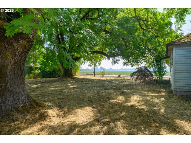 $490,000 | 16445 Southeast Fairview Road, Dayton, OR 97114