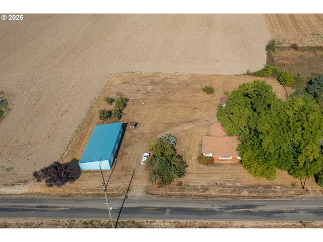 $490,000 | 16445 Southeast Fairview Road, Dayton, OR 97114