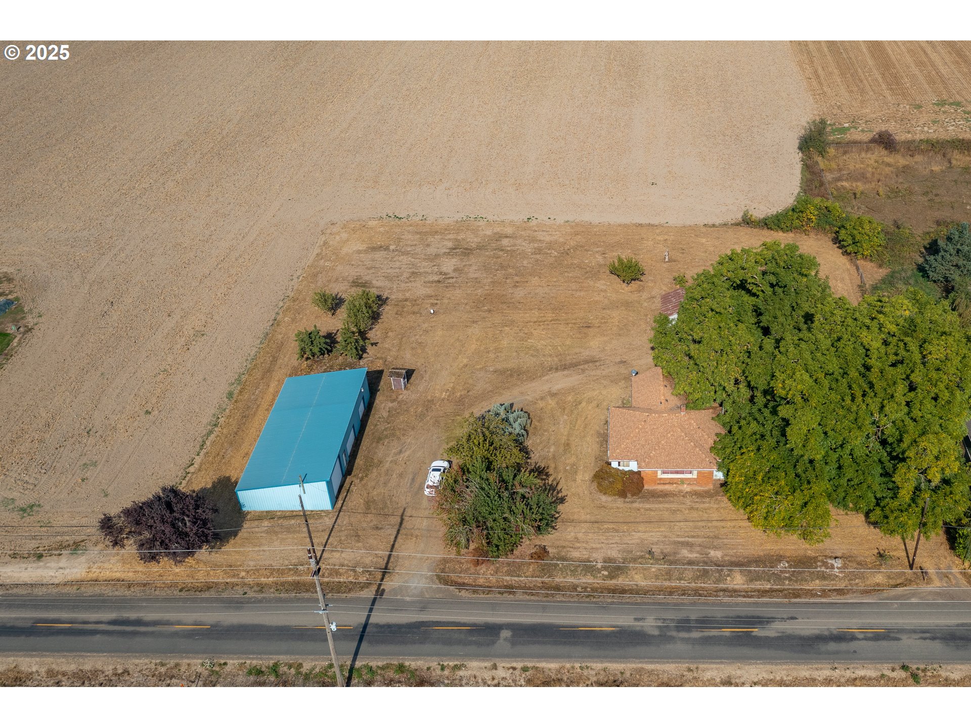 16445 Southeast Fairview Road Dayton, OR 97114 - Photo 5 of 30 Gallery Image 5