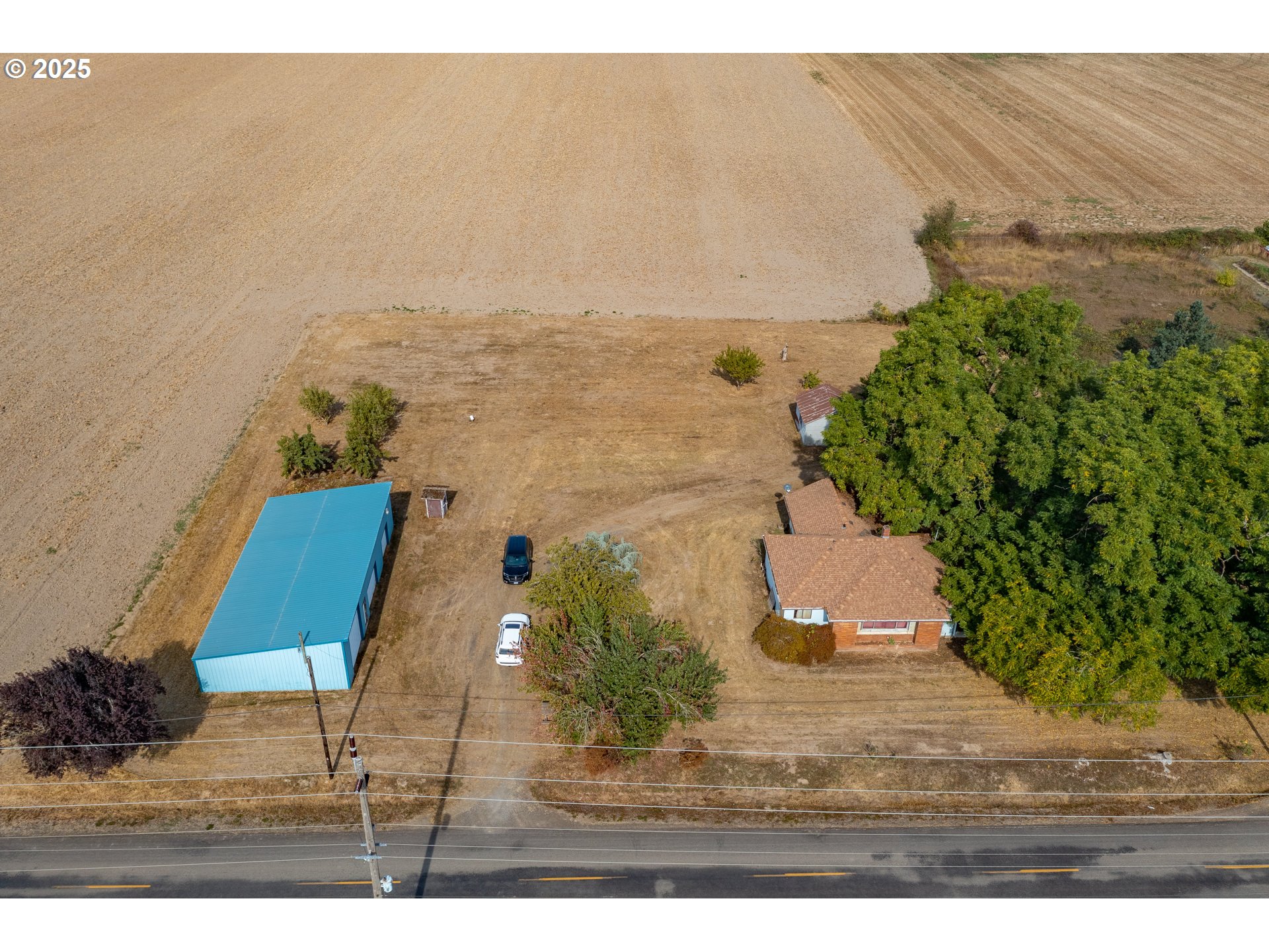 16445 Southeast Fairview Road Dayton, OR 97114 - Photo 6 of 30 Gallery Image 6