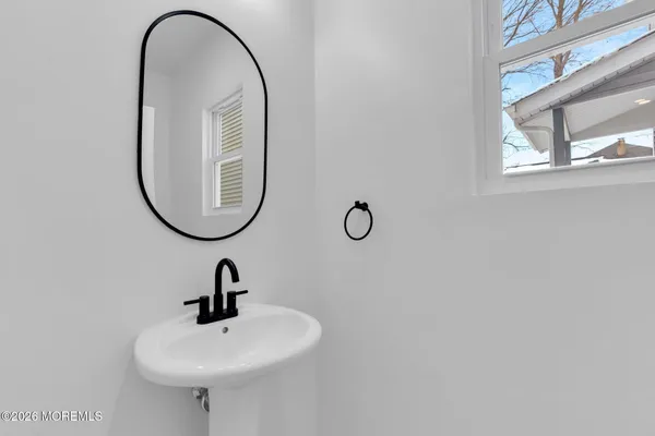 $3,900 | 211 Dewitt Avenue, Asbury Park, NJ 07712